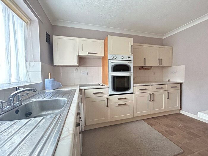 3 Bedroom Bungalow For Sale In Kinforde, Chard, Somerset, TA20