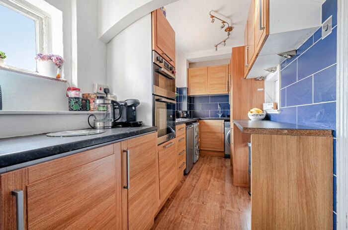 3 Bedroom End Terrace House For Sale In Colley End Road, Paignton, Devon, TQ3