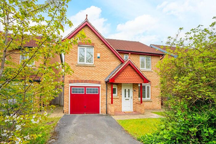 4 Bedroom Detached House For Sale In Redgrave Close, York, YO31