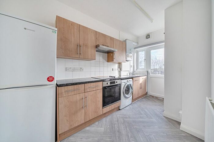 2 Bedroom Flat To Rent In Royal Court, Court Road, London, SE9