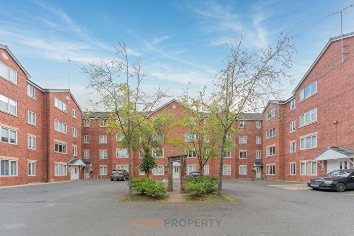 2 Bedroom Flat For Sale In Woodsome Park, Woolton, L25
