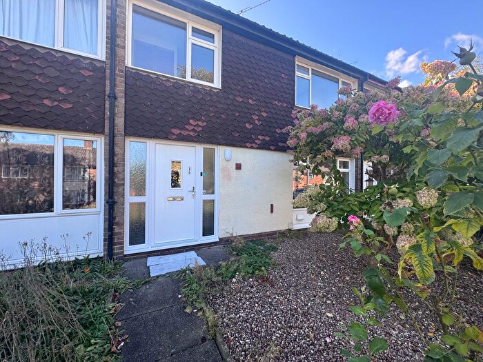 3 Bedroom Terraced House To Rent In Bedford Court, Nottingham, NG9