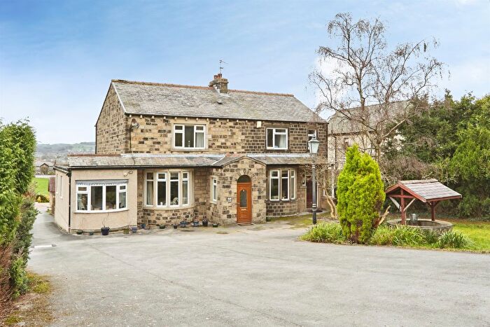 5 Bedroom Detached House For Sale In Keighley Road, Steeton, Keighley, BD20