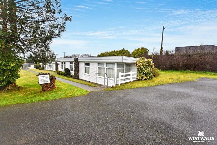 2 Bedroom Chalet For Sale In Roch, Haverfordwest, SA62