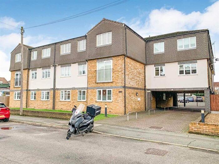 2 Bedroom Flat For Sale In Devonshire Road, Bexleyheath, DA6