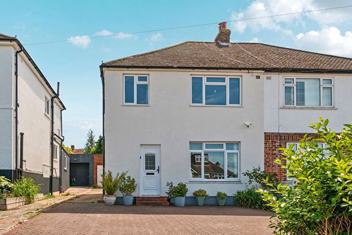 3 Bedroom Semi-Detached House For Sale In The Crescent, West Wickham, BR4