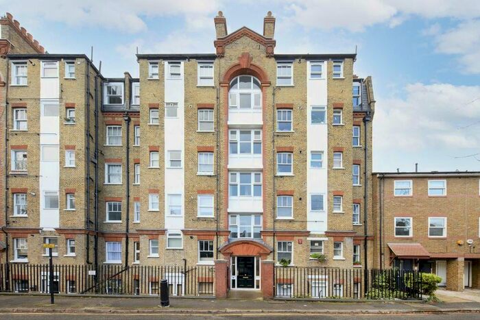 1 Bedroom Flat To Rent In Chiswick Road, London, W4