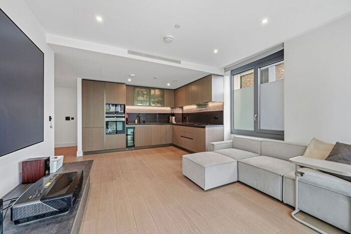 3 Bedroom Flat To Rent In Bowden House, SW11