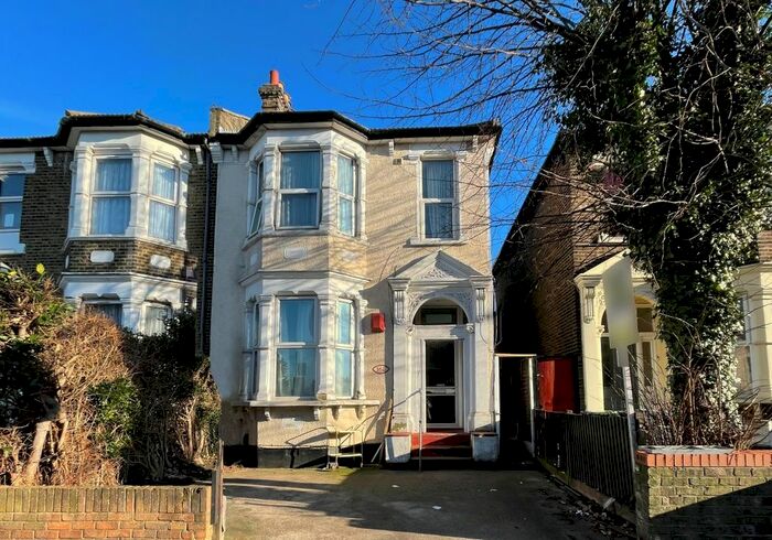 1 Bedroom Flat For Sale In Flat, J, Hither Green Lane, Lewisham, London, SE13