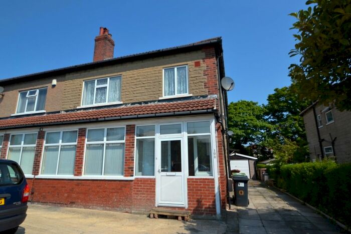 2 Bedroom Flat To Rent In Stainbeck Lane, Chapel Allerton, Leeds, LS7