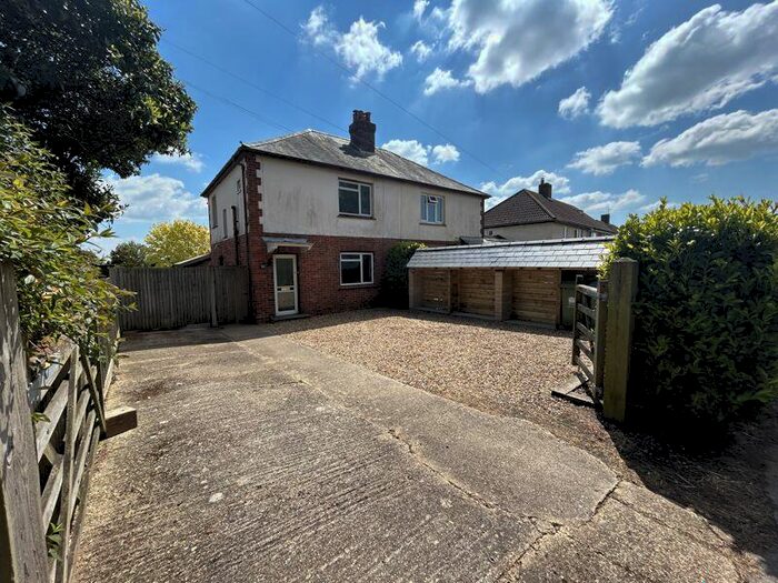 3 Bedroom Semi-Detached House To Rent In Bellfield, Titchfield, Fareham, PO14