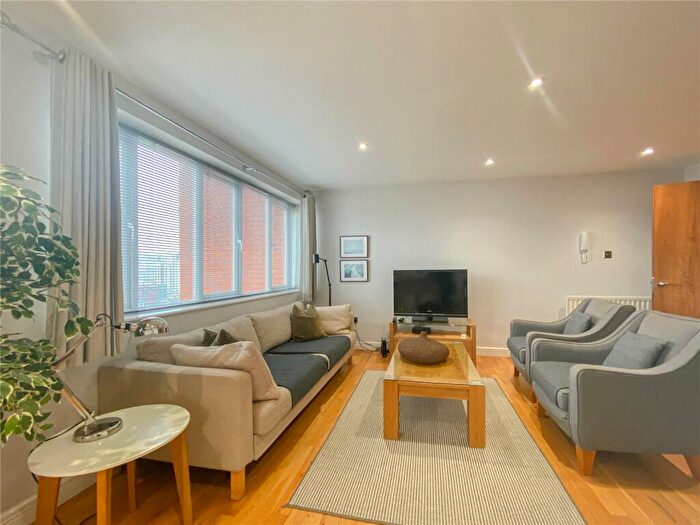 2 Bedroom Flat To Rent In City Road, Newcastle Upon Tyne, Tyne And Wear, NE1