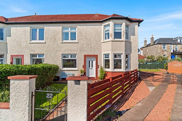 2 Bedroom Flat For Sale In Huttonpark Crescent, Largs, KA30