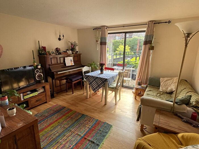 2 Bedroom Apartment To Rent In Cox Street, Birmingham, Birmingham, B3