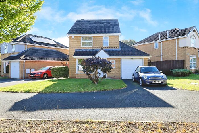 3 Bedroom Detached House For Sale In Constantine Way, Bilston, WV14