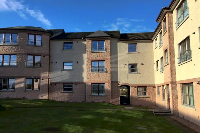 2 Bedroom Flat To Rent In Mcintosh Crescent, Dyce, Aberdeen, AB21