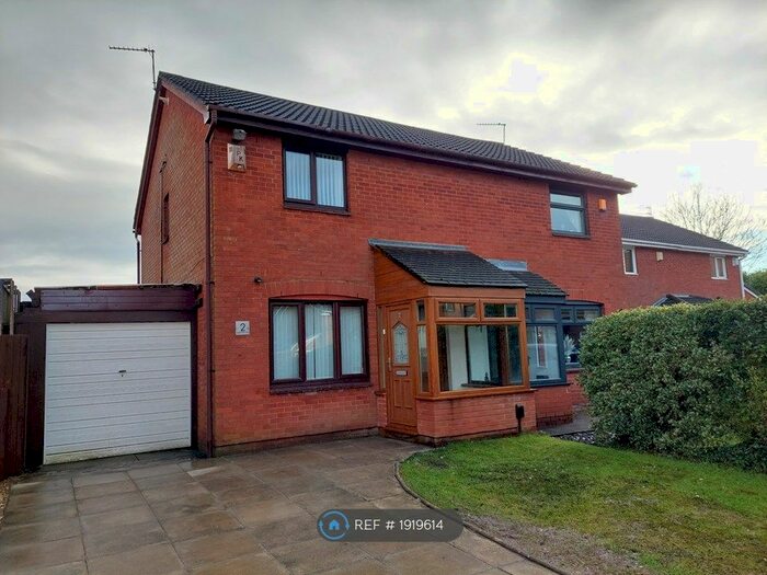 3 Bedroom Semi-Detached House To Rent In Ravenfield Close, Liverpool, L26