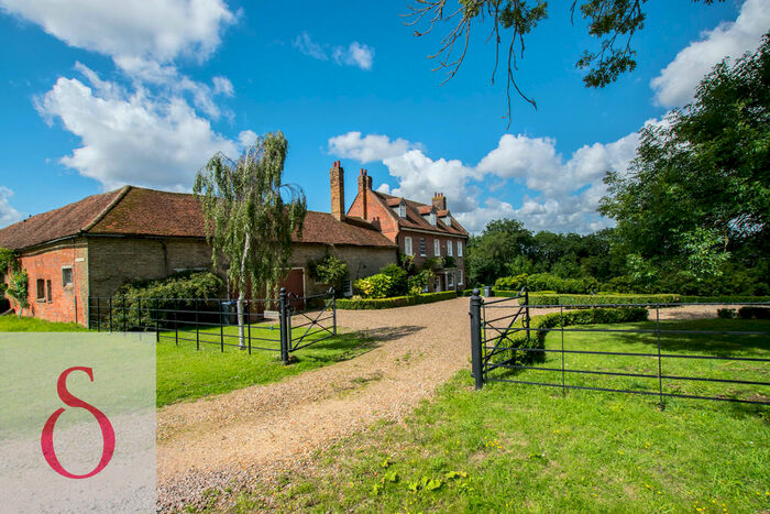 6 Bedroom Detached House To Rent In Sacombe Park, Ware, SG12