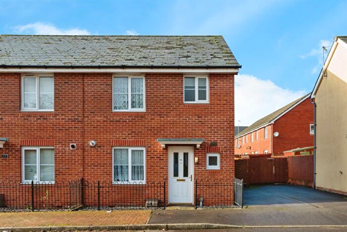 3 Bedroom Semi Detached House For Sale In Marcroft Road, Port Tennant, Swansea, SA1