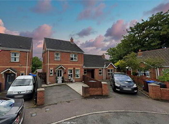 3 Bedroom Semi-Detached House For Sale In Wolfhill Manor, Belfast, BT14