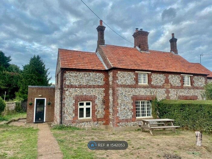 3 Bedroom Semi-Detached House To Rent In Manor Farm Cottages, Castle Acre, King's Lynn, PE32