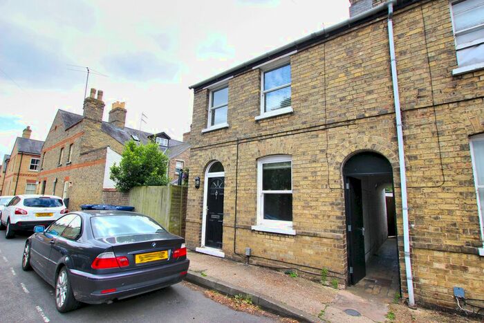 3 Bedroom End Of Terrace House To Rent In Montagu Road, Huntingdon PE29