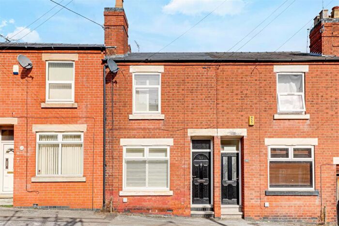 3 Bedroom Terraced House For Sale In Edwin Street, Daybrook, Nottinghamshire, NG5