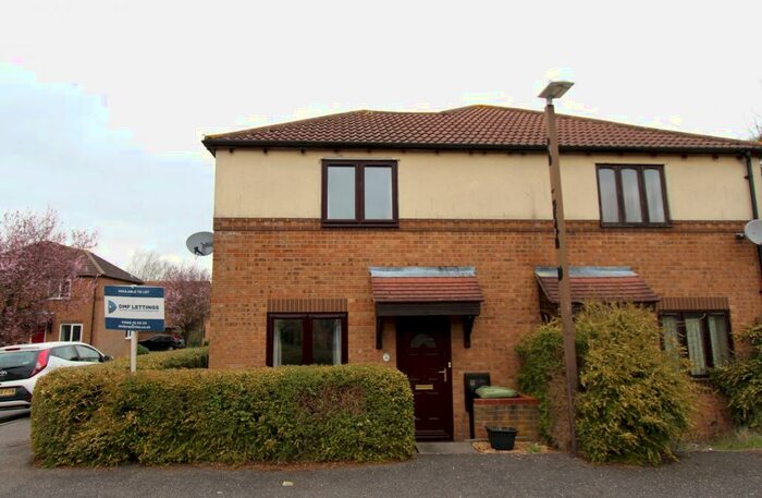 1 Bedroom End Of Terrace House To Rent In Rillington Gardens, Emerson Valley, Milton Keynes, Buckinghamshire, MK4