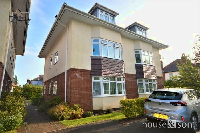 1 Bedroom Apartment To Rent In Lowther Road, BH8