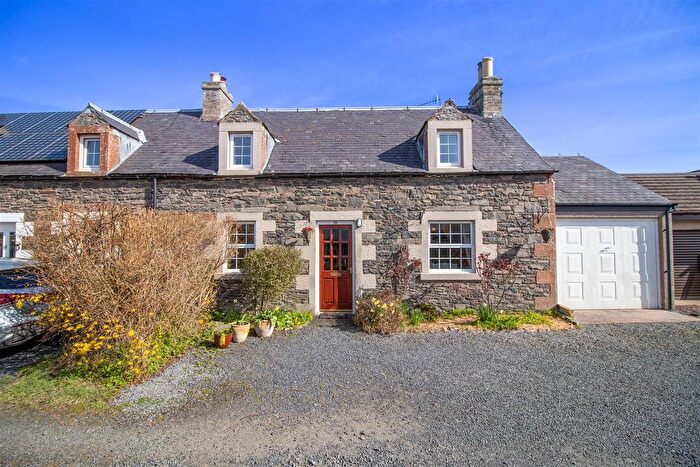 2 Bedroom Semi-Detached House For Sale In Factors Park, Lauder, TD2