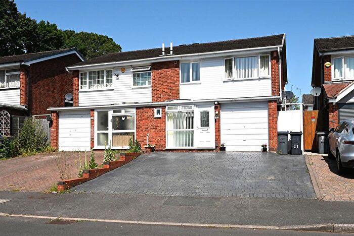 3 Bedroom Semi-Detached House For Sale In Ingham Way, Harborne, Birmingham, B17