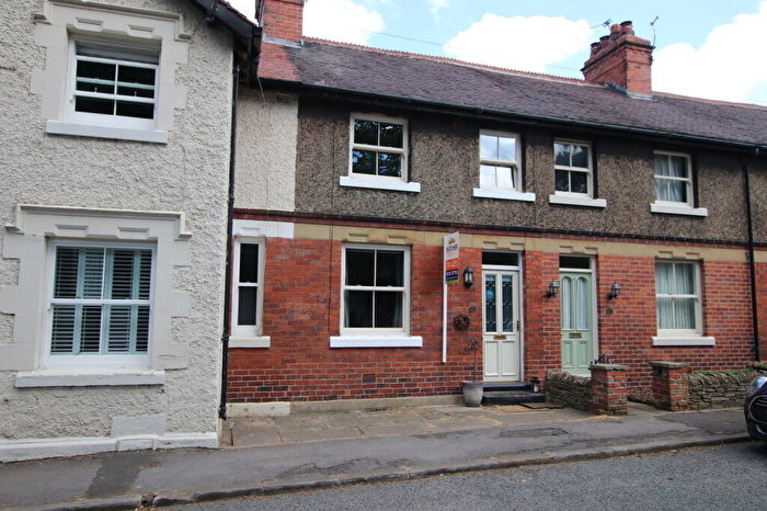 2 Bedroom Terraced House For Sale In Tivy Dale, Cawthorne, S75