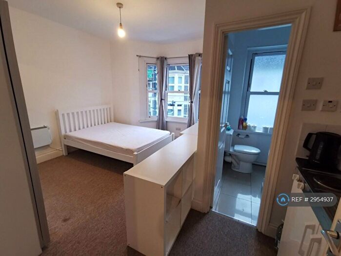 Studio To Rent In Montpelier, Bristol, BS6