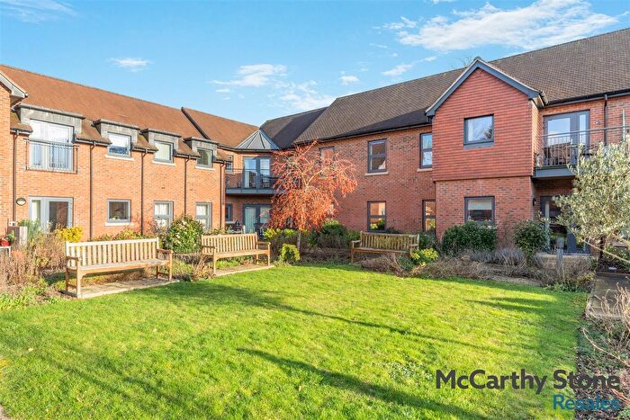 2 Bedroom Flat For Sale In Elizabeth House, St. Giles Mews, Stony Stratford, Milton Keynes, MK11