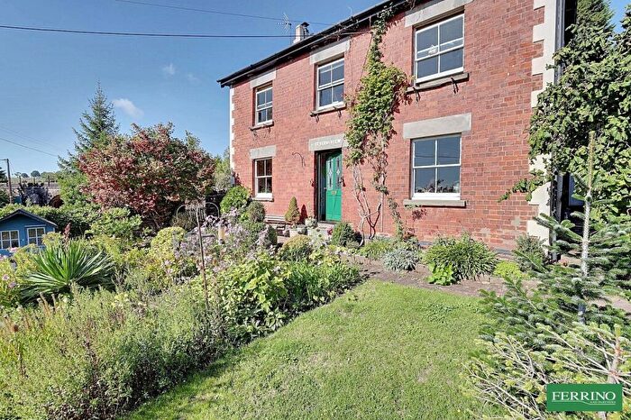 4 Bedroom Detached House For Sale In ( Bed And River Views), Bullo Pill, Newnham, Gloucestershire., GL14