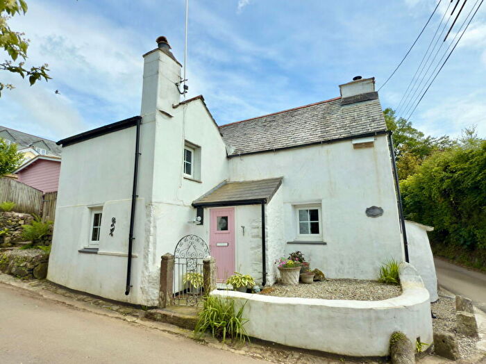 3 Bedroom Detached House For Sale In Treveighan, PL30