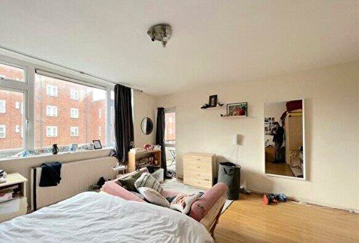 4 Bedroom Apartment To Rent In Castle Road, London, NW1