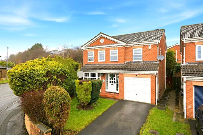 4 Bedroom Detached House For Sale In Brier Hill View, Bradley, HD2