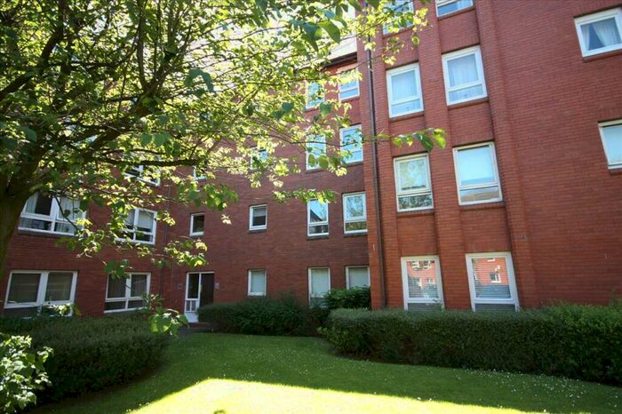 2 Bedroom Flat To Rent In Holmlea Road, Battlefield, Glasgow, G44