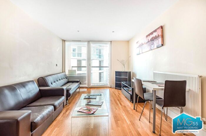 1 Bedroom Apartment To Rent In Millharbour, Millwall, London, E14