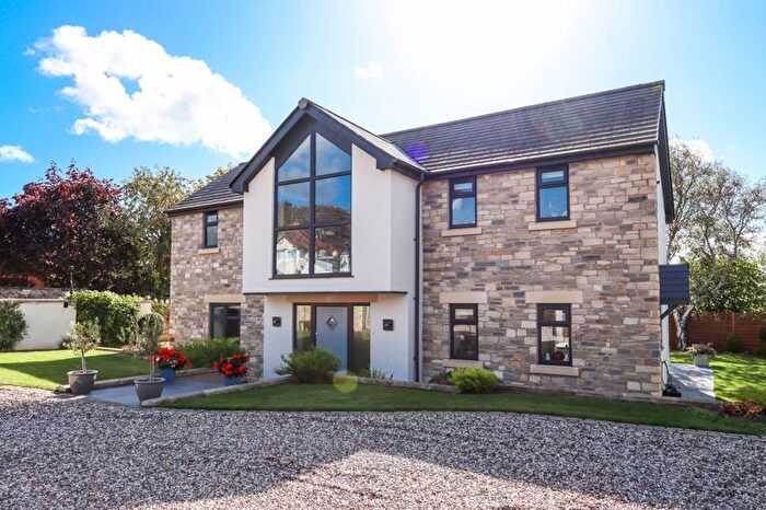 3 Bedroom Detached House For Sale In Clevedon Road, Tickenham, BS21