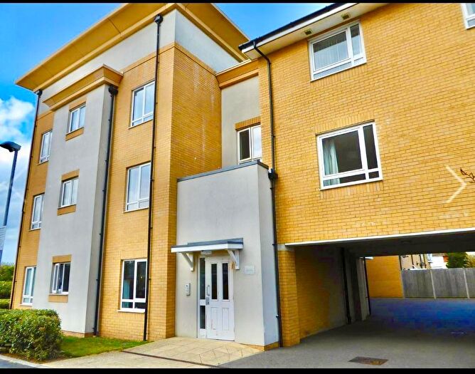 2 Bedroom Flat To Rent In Observatory Way, Ramsgate, CT12
