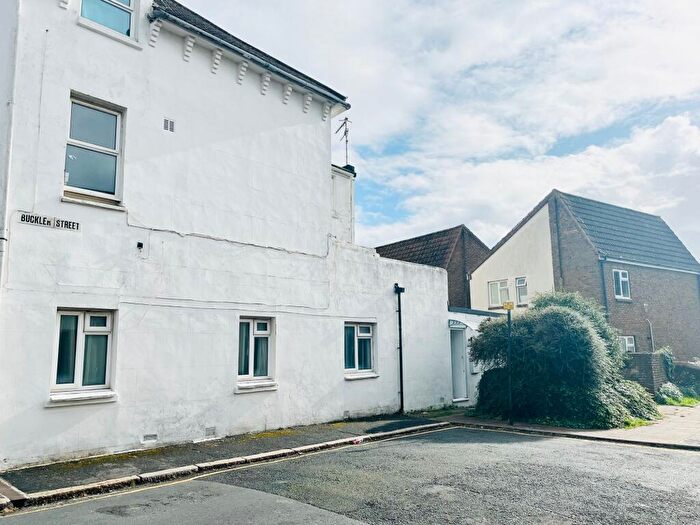 2 Bedroom Apartment To Rent In Bampfield Street, Portslade, BN41