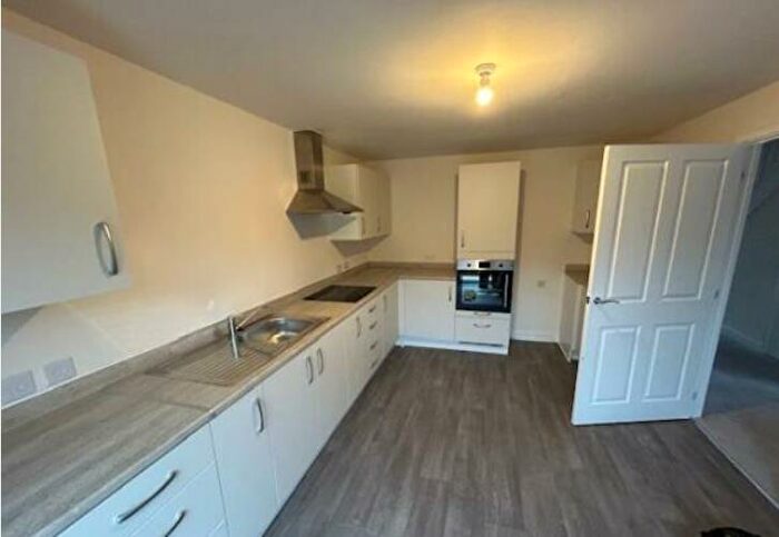 3 Bedroom Semi-Detached House To Rent In Gunthorpe, Peterborough, PE4