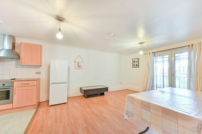 1 Bedroom Flat To Rent In Northwick Road, Alperton, Wembley, HA0