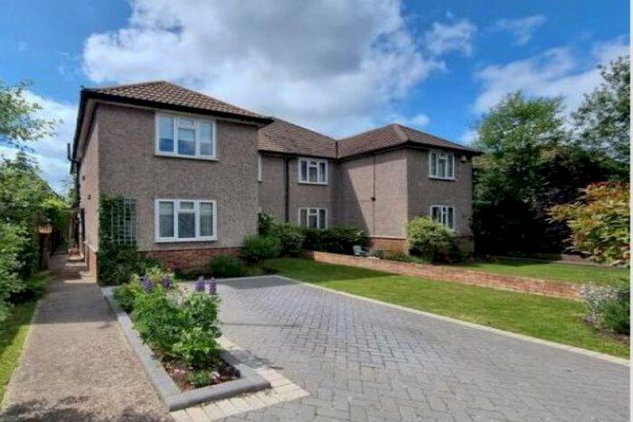 2 Bedroom Maisonette To Rent In Court Road, Orpington, BR6