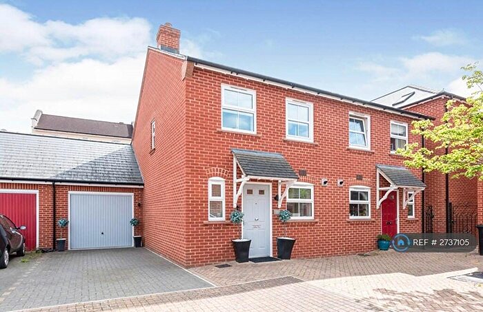 2 Bedroom Semi Detached House To Rent In Eling Crescent, Sherfield-On-Loddon, Hook, RG27