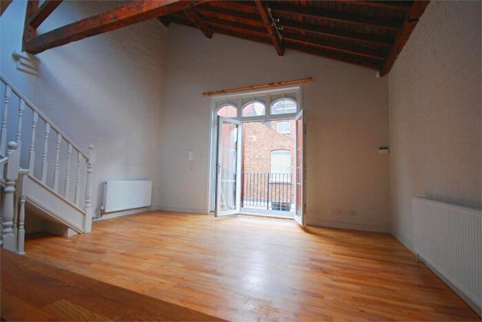 2 Bedroom Flat To Rent In Ashfield Yard, Whitechapel, E1