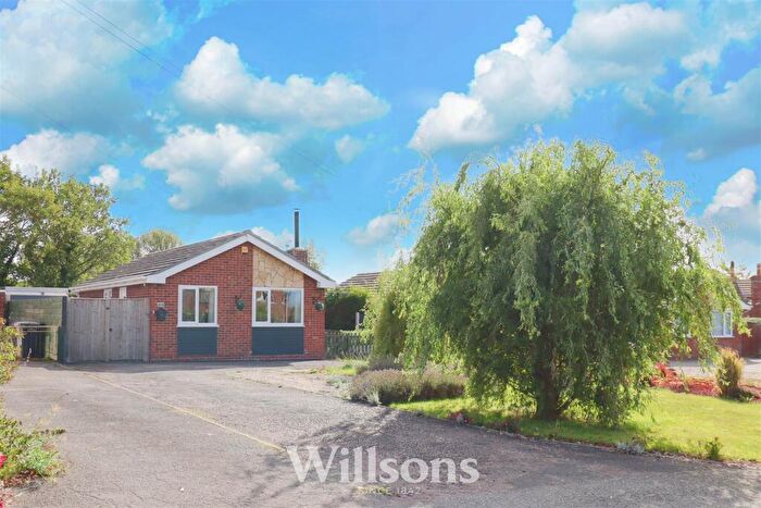 2 Bedroom Detached Bungalow For Sale In South End, Hogsthorpe, Skegness, PE24