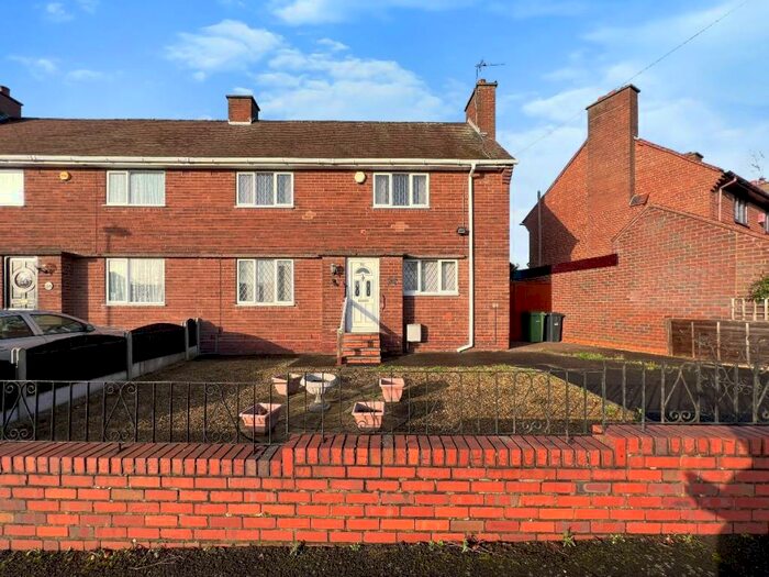 Houses for sale & to rent in DY5 2JR, Old High Street, Quarry Bank And